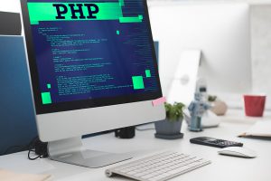 php چیست و چه قابلیت هایی دارد